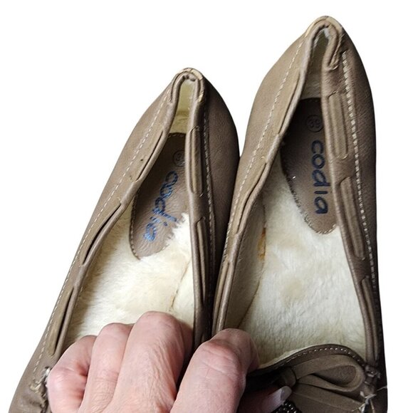 Codia Faux Fur Lined Mukluk Beaded Loafer Beige Women's 8.5 - Picture 11 of 12